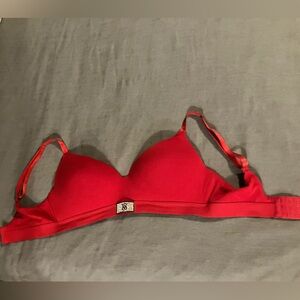 Elegant Red Women's Bra